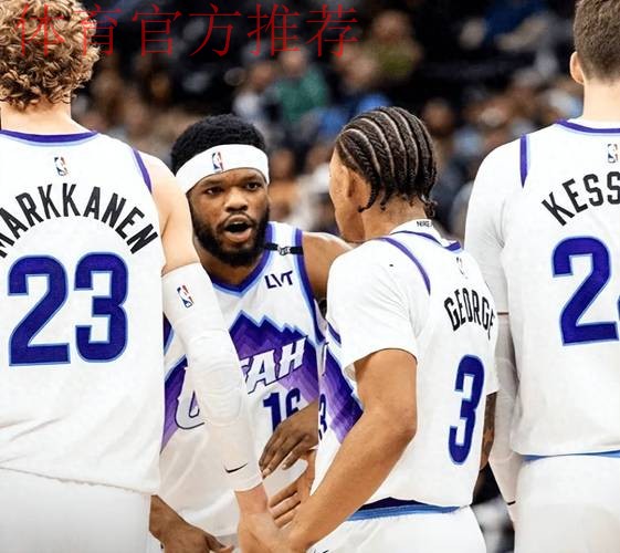 基扬特-乔治上半场14中8,三分6中3得到24分2篮板4助攻 基扬特-乔治上半场14中8,三分6中3得到24分2篮板4助攻